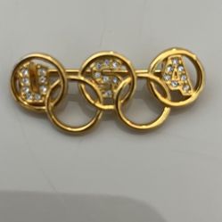 Brooch Jewelry Of USA Olympics Jewelry - See Pix For Size - I Don’t Know The Material It’s Made Of