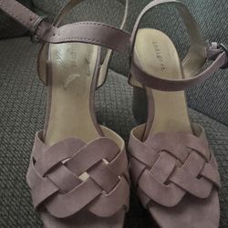 Women’s Wedge Sandals
