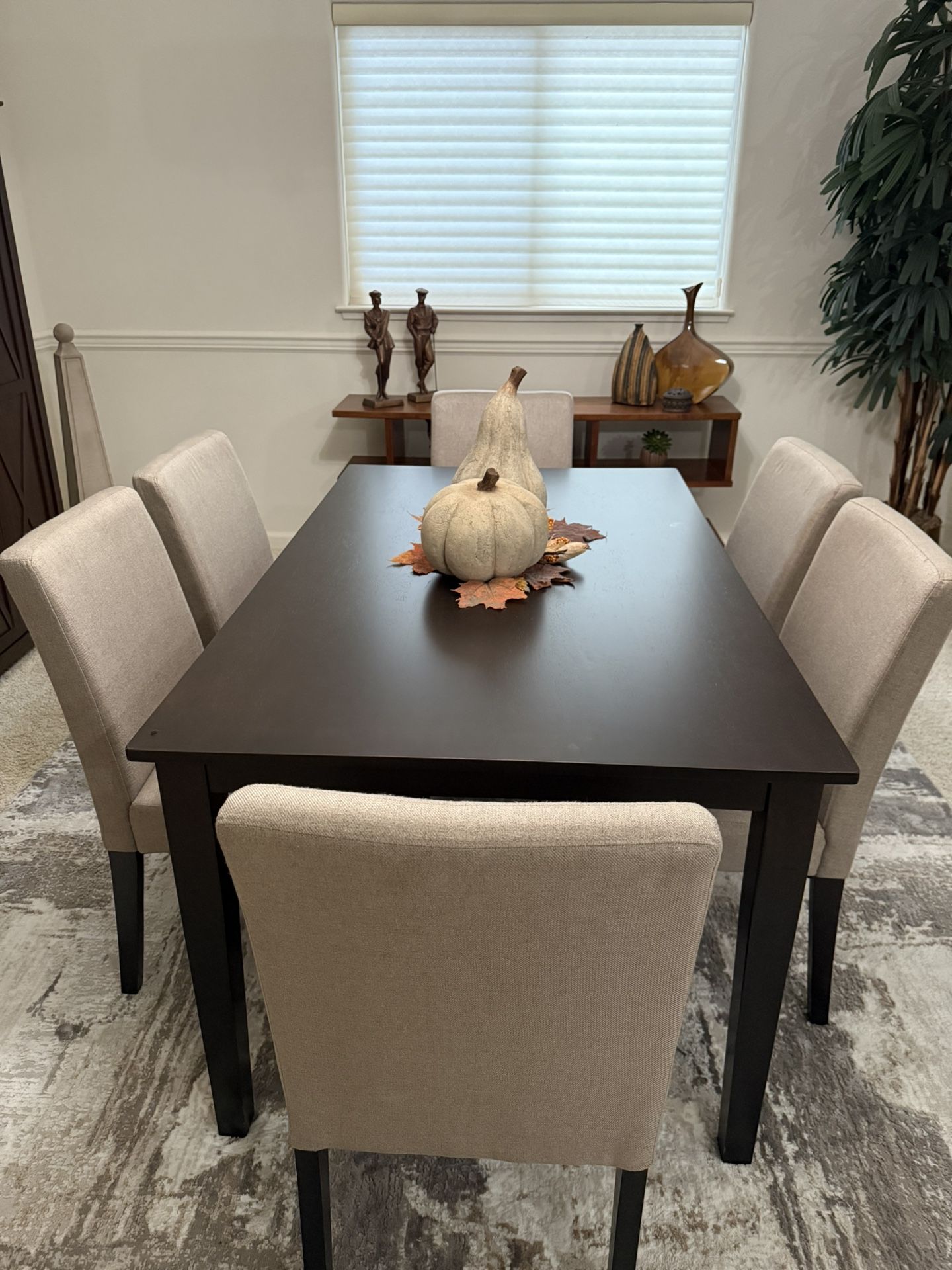 Dining Table And 6 Upholstered Chairs