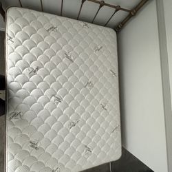 Twin Bed With Metal Headboard