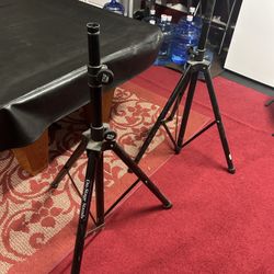 Speaker Stands : 2 Mixed Adjustable Speaker Stands 