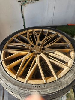 Lexani Rims F1 with tires 22 in BMW
