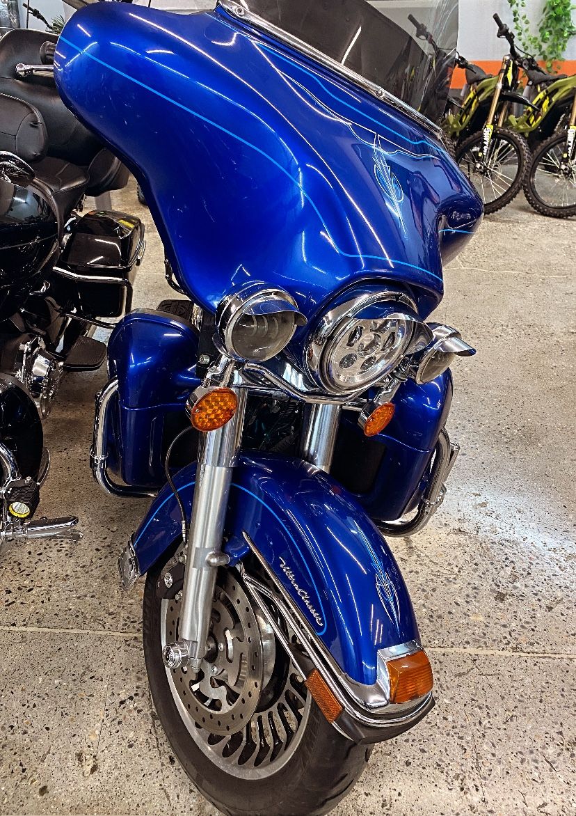 2010 Harley Davidson FLHTCH