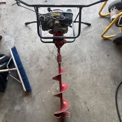 Earthquake 9800 Two-Man Earth Auger 8”