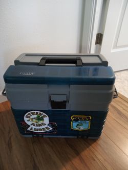 Vintage Plano Guide Series Tackle Box 