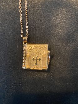Bible Pendant Necklace 