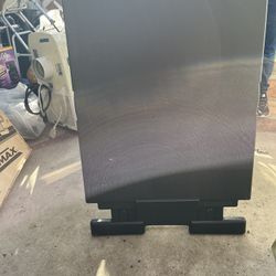 2 Duramax Flipchart Easels
