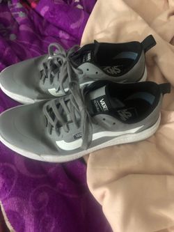 Vans ultra-range Shoes