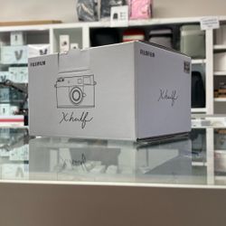 Fujifilm X-Half (Silver)  (6/25)