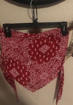 Hollister crop top