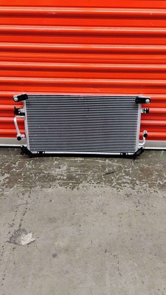 Air conditioner condenser for 1996_1997 Lexus LX 450 and 1993_1997 Toyota Land Cruiser