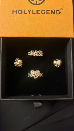 His and hers matching set with earrings