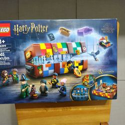 LEGO 76399 Harry Potter Hogwarts Magical Trunk


