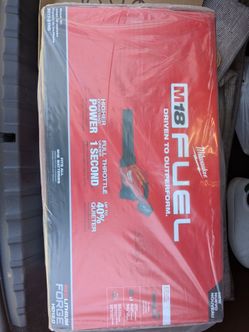Milwaukee air blower with the battery