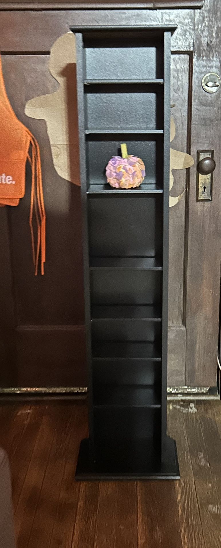 Cute Skinny Little Bookshelf