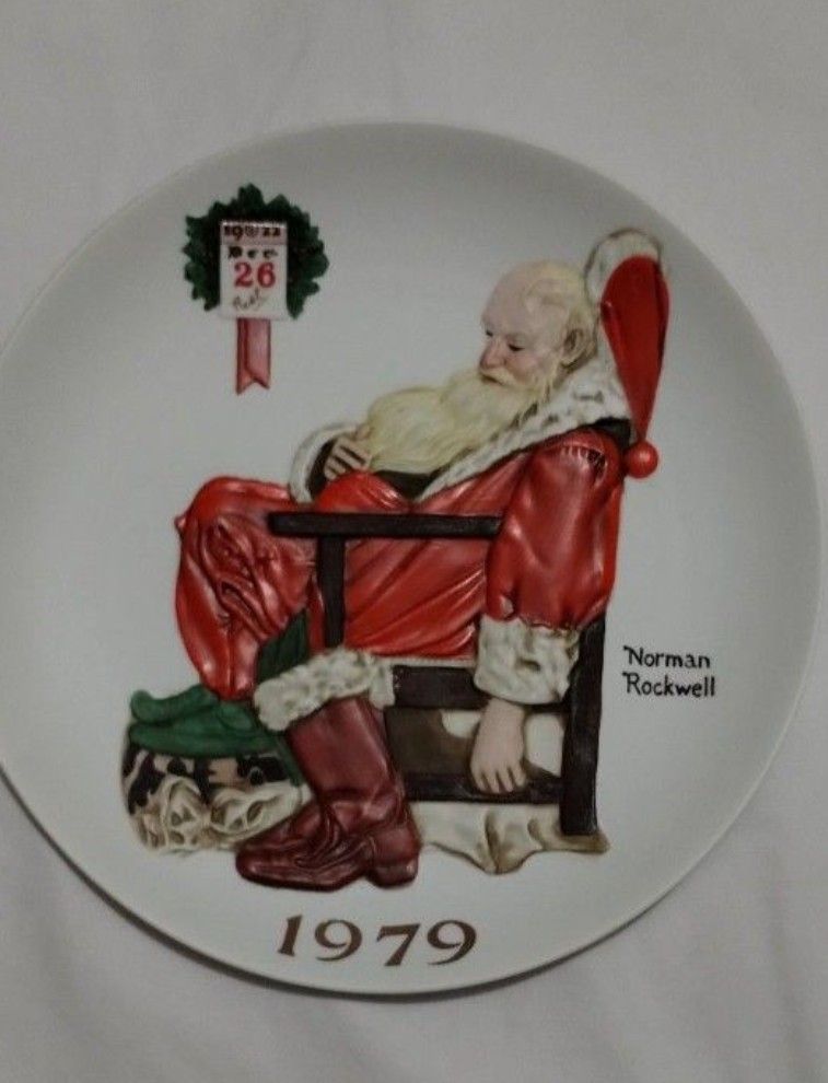 1979 CHRISTMAS PLATE - THE DAY AFTER CHRISTMAS - 8"