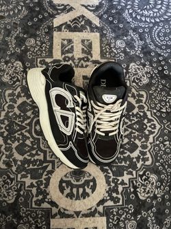 Dior b30