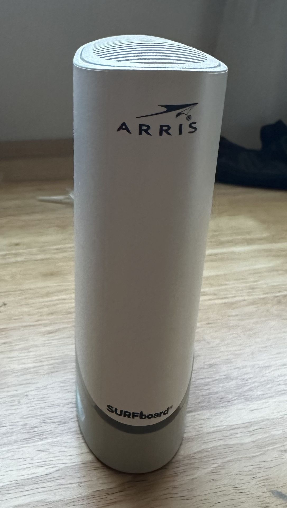 Arris Surfboard S33 