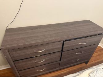 Queen bed