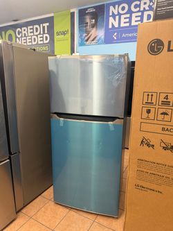 Frigidaire 20 cu. ft. Garage Ready Top Freezer Refrigerator in Stainless Steel