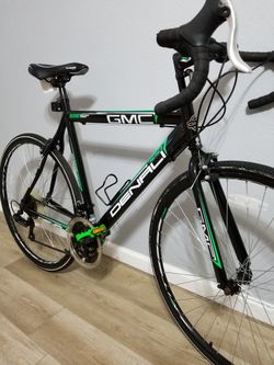 GMC DENALLI  ROAD BIKE