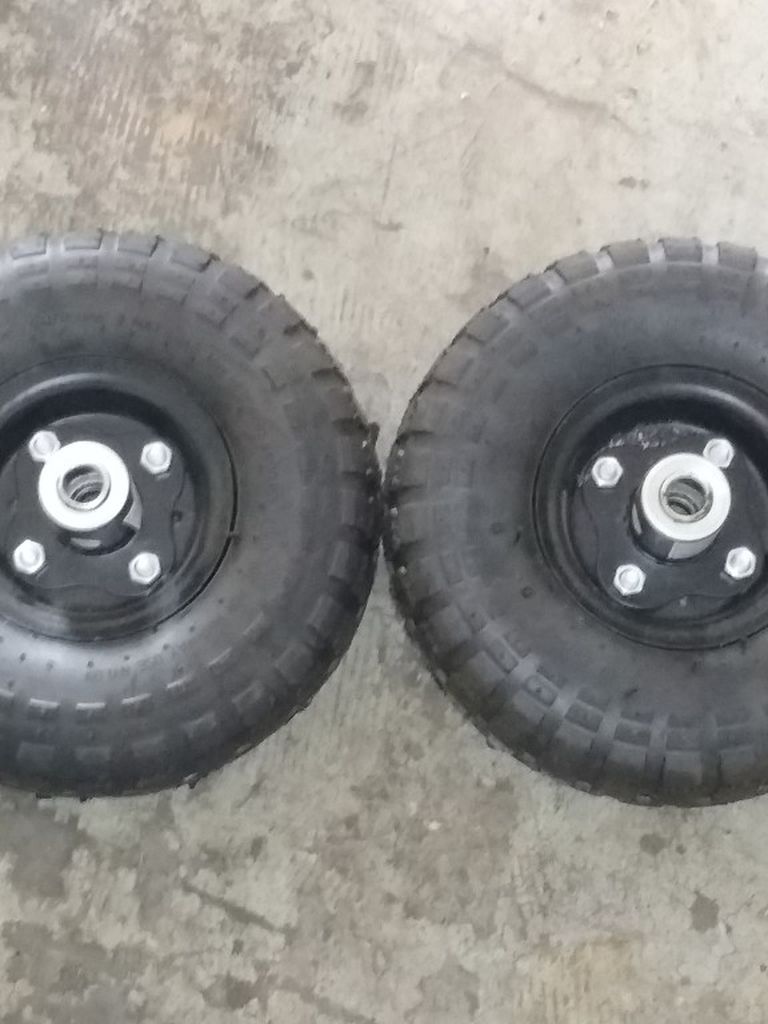 Wheelbarrow Tires