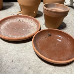 Planter And Saucers $12