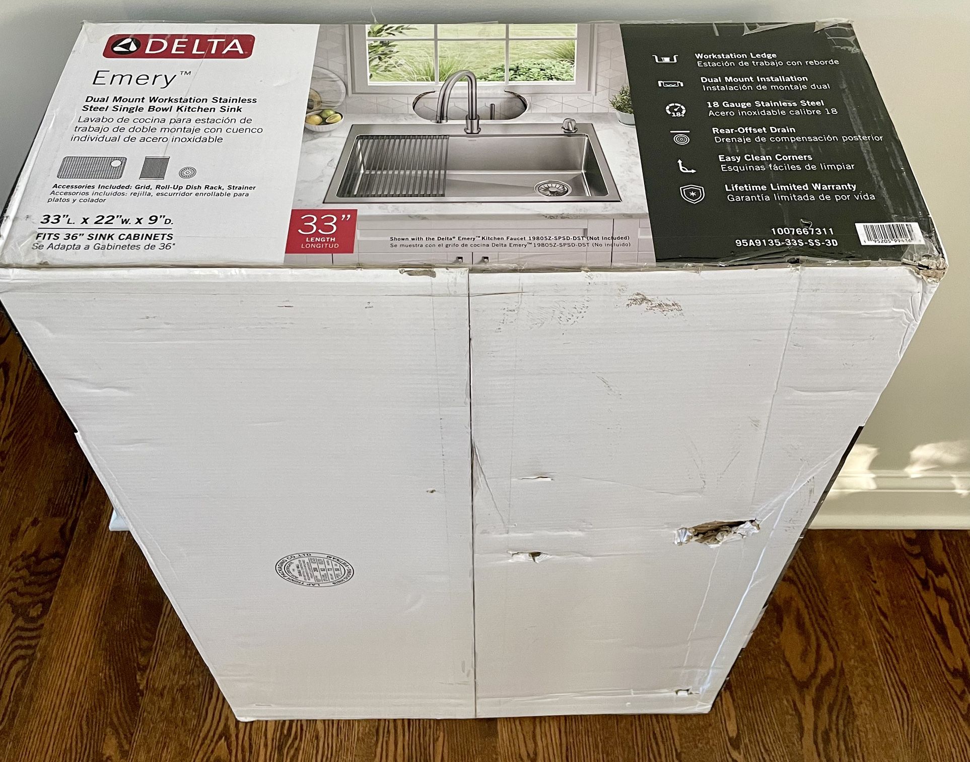 Delta Emery 33 in. Drop-In/Undermount Single Bowl 18 Gauge Stainless Steel Kitchen Workstation Sink