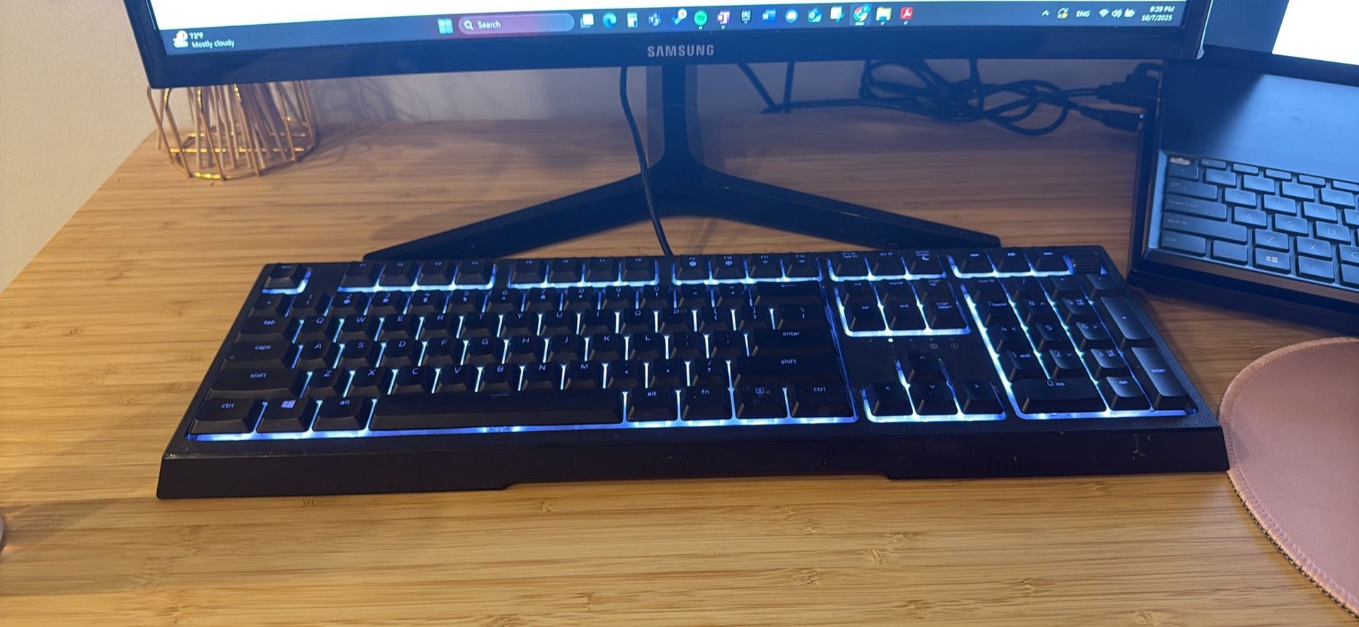 Razer Keyboard (2 broken key)
