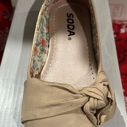 Girls Flats Size