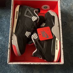Jordan 4s 