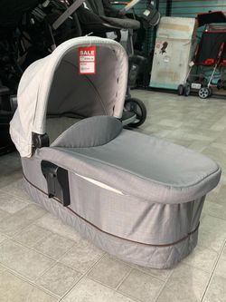 Graco bassinet baby bed lounger