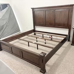 King Beg frame. Iron Spring box free