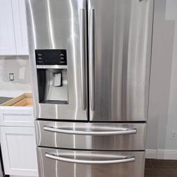 Samsung Stainless steel 4 door refrigerator : Can Deliver 