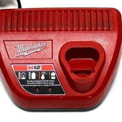 Milwaukee M12 Battery Charger