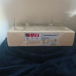 Vintage Space Saver Light / Radio Clock for RV Motor home