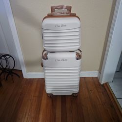 Hard Shell Luggage 2 Piece Set
