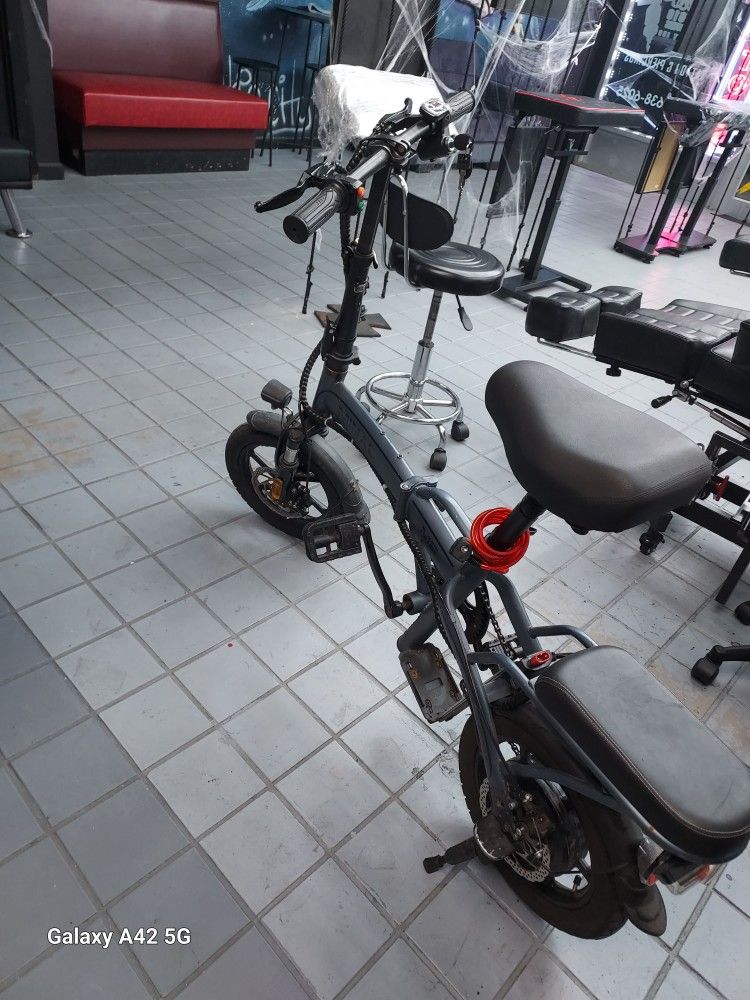 MINIMAL ELECTRIC BIKE