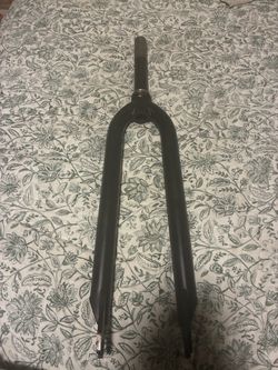 Black throne fork trade for chrome fork