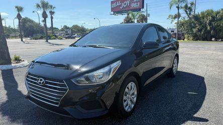 2022 Hyundai Accent
