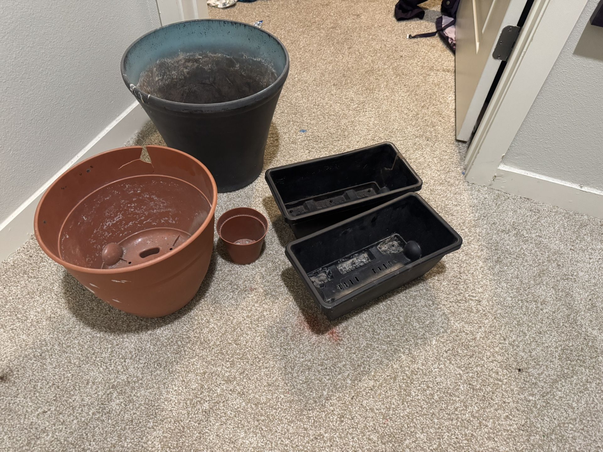 Plant Pots-bundle