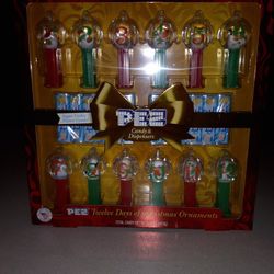 2019 PEZ TWELVE DAYS OF CHRISTMAS ORNAMENTS NEW FACTORY SEALED 