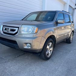 2010 honda Pilot con 140 mi millas