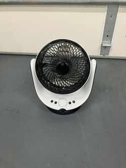 Intertek  9” Oscillating Fan