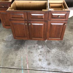 3 Cabinets 