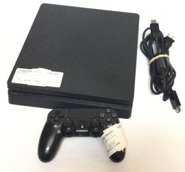 1TB PlayStation 4 Slim Game System (Controller Missing Thumb Grips) 