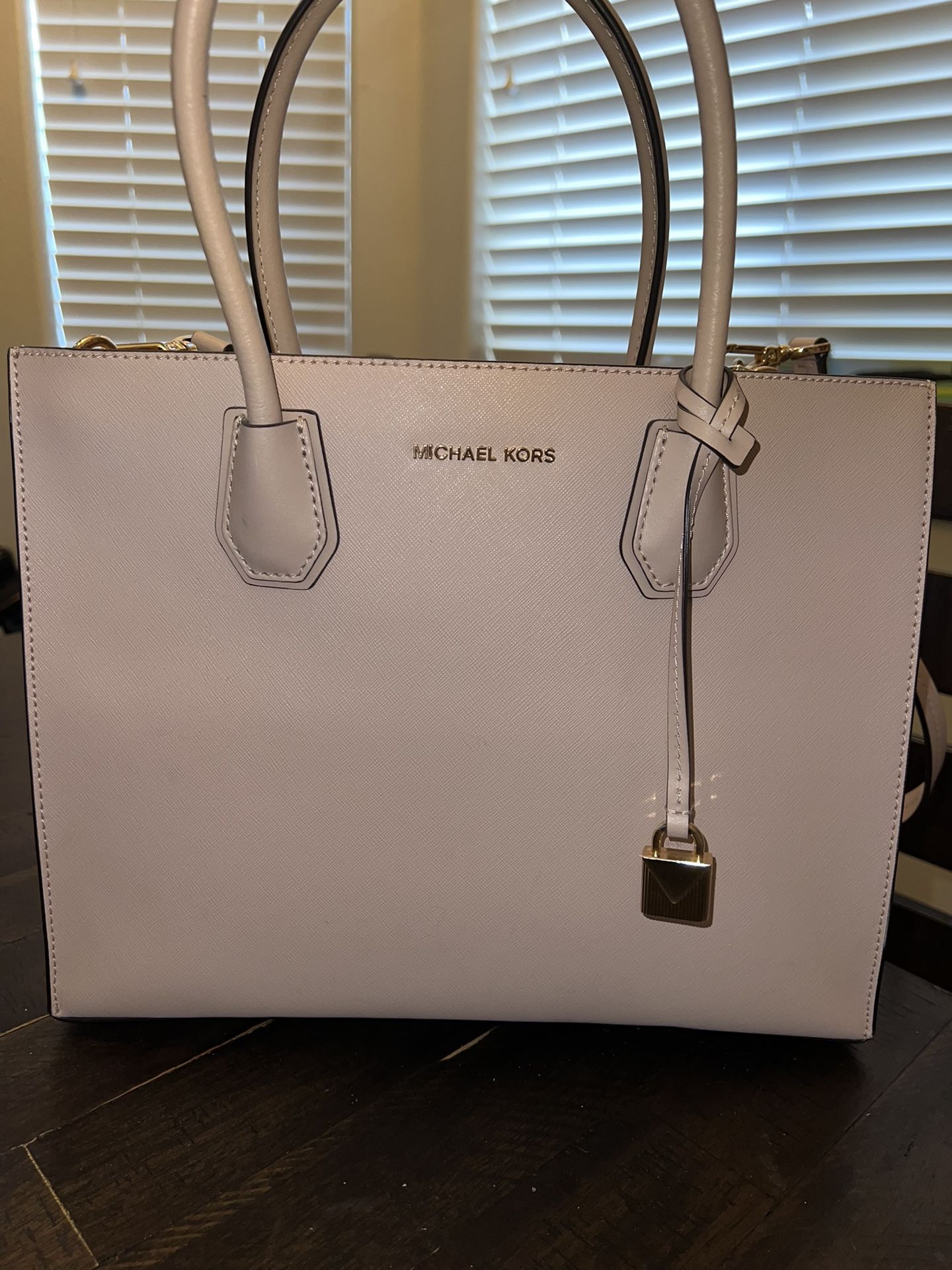 MICHAEL KORS Purse and wallet