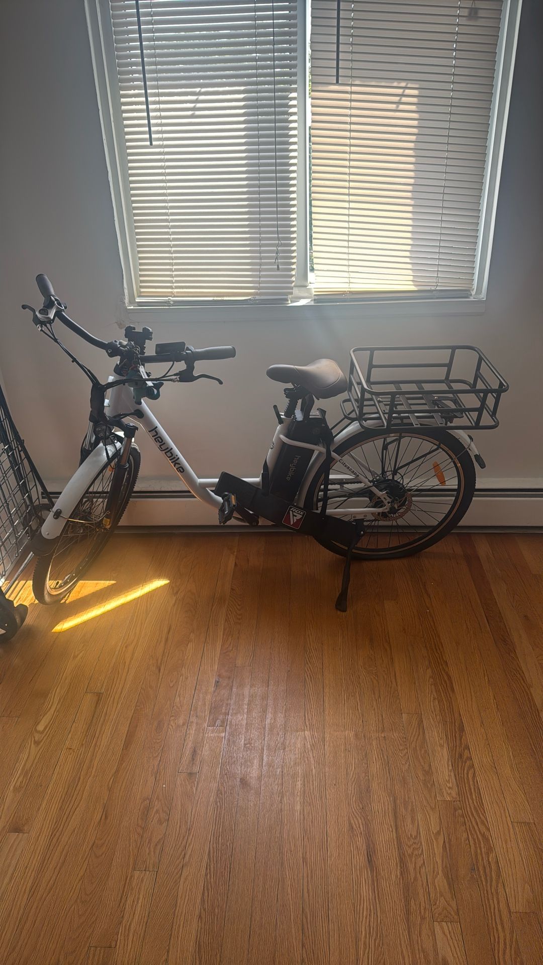 Brand New Electric Bike – Never Used, Pre-Built, Ready to Ride