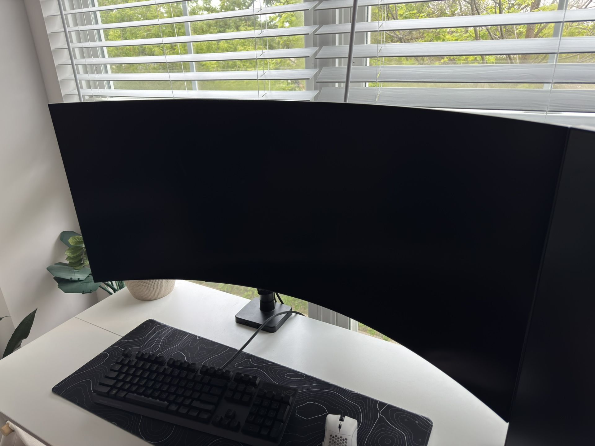 LG Ultragear+ 45 Inch 1440p 240hz