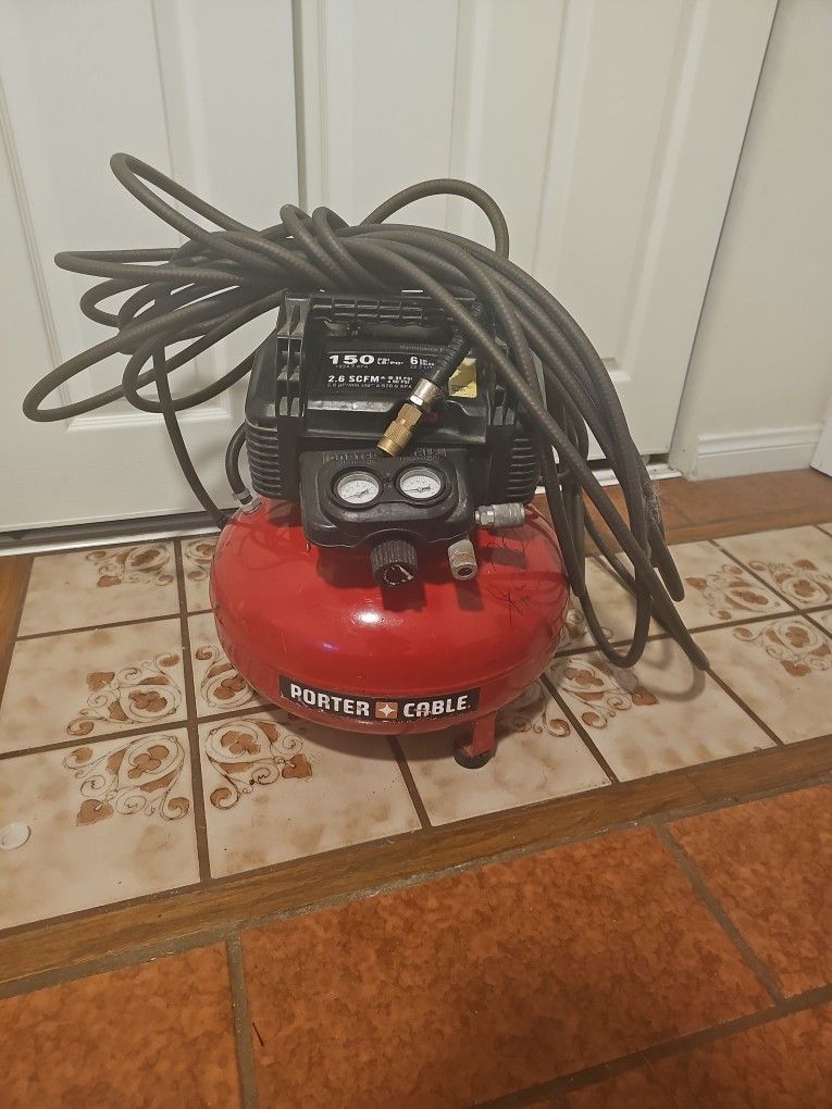 Porter Cable 6 Gallon Air Compressor With Air Hose 